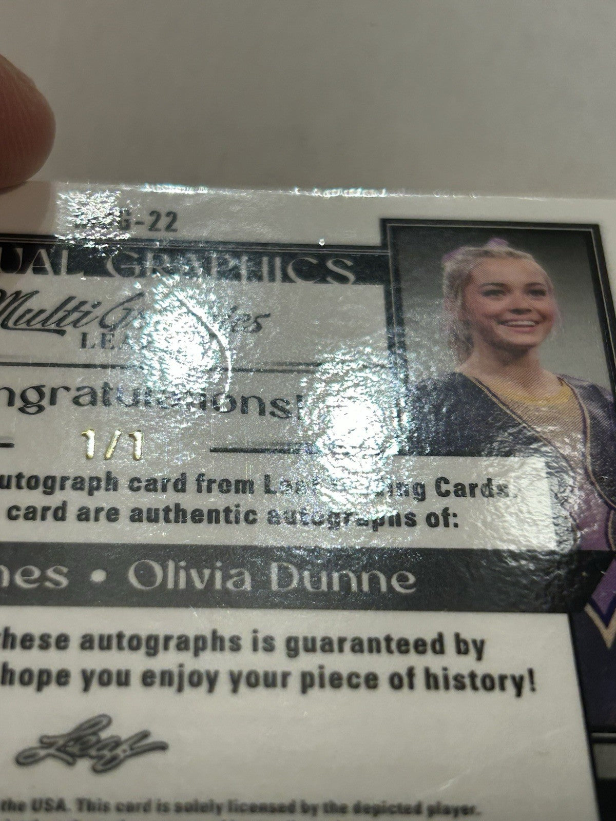 2023 Leaf Paul Skenes/Livvy Dunne Gold 1 of 1 Rookie Dual Autographs