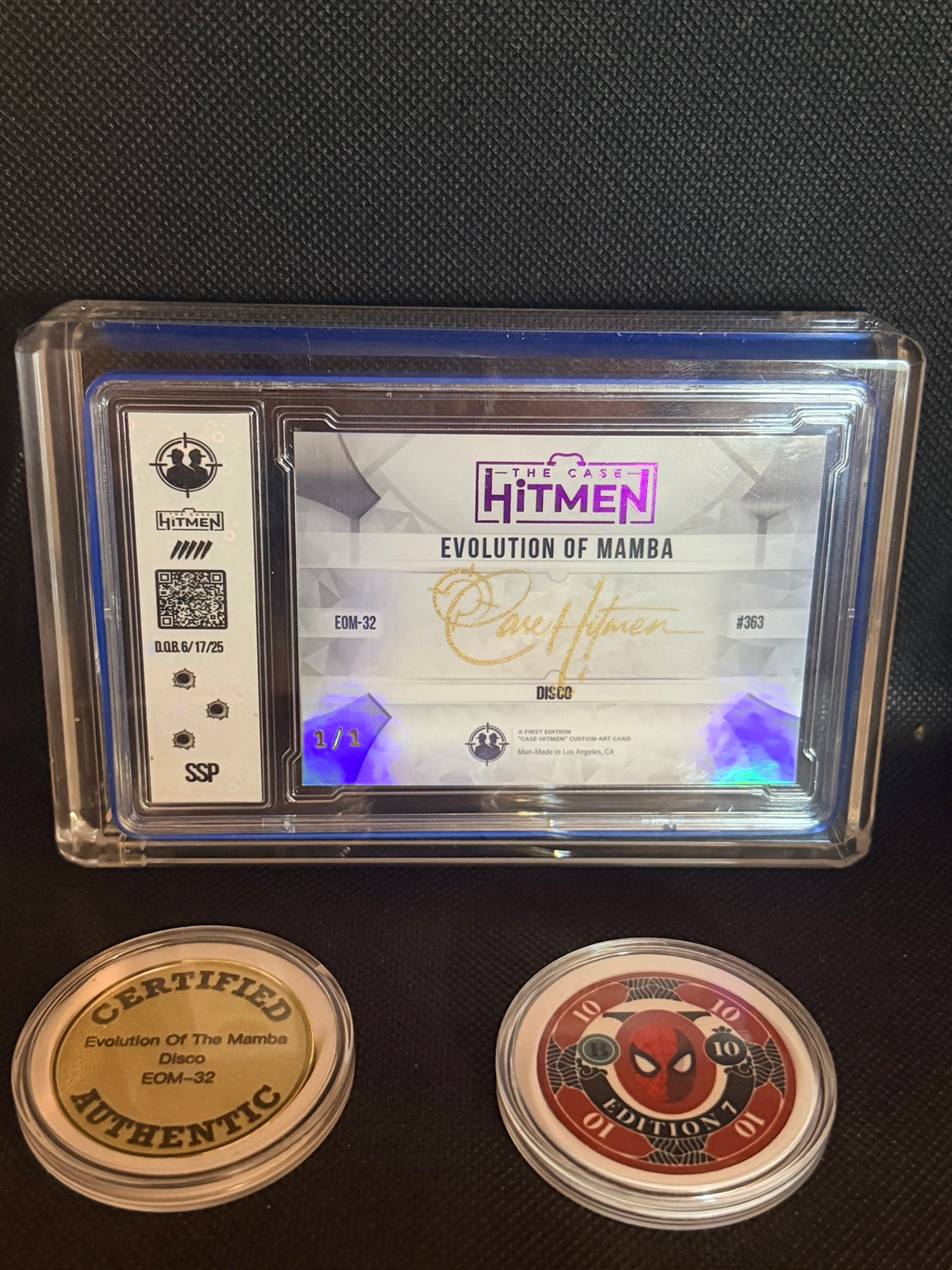 Kobe Bryant Evolution of Mamba Disco 1/1 reverse with two collector coins