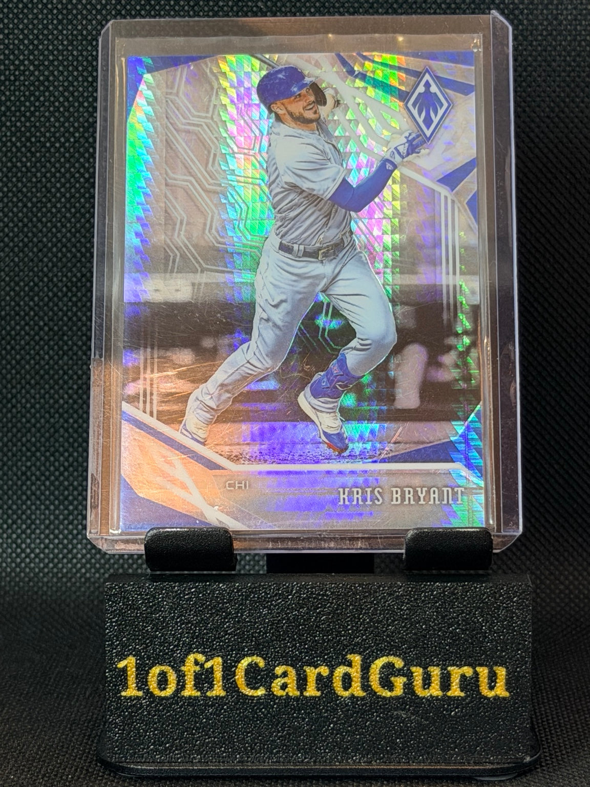 2019 Panini Chronicles Phoenix Kris Bryant #11 Hyper Prizm 139/299 — front