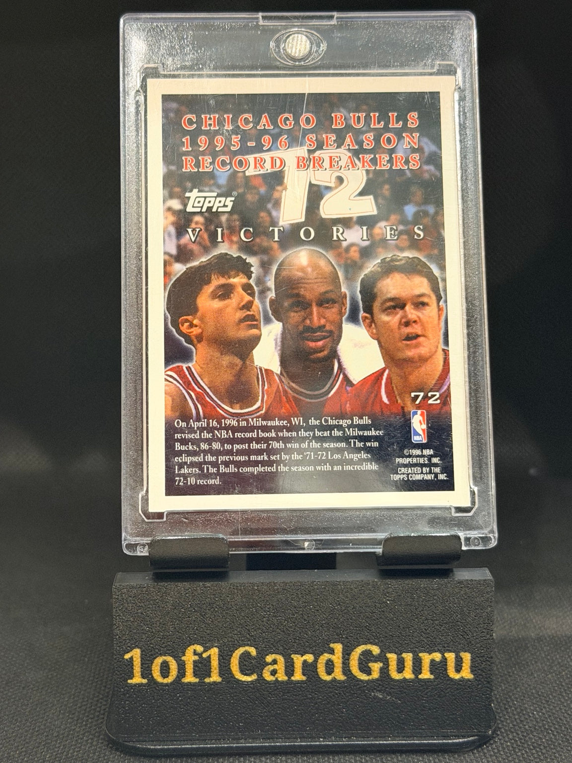 1996-97 Topps Chicago Bulls 70 Wins Commemorative #72 – Jordan/Pippen/Rodman back